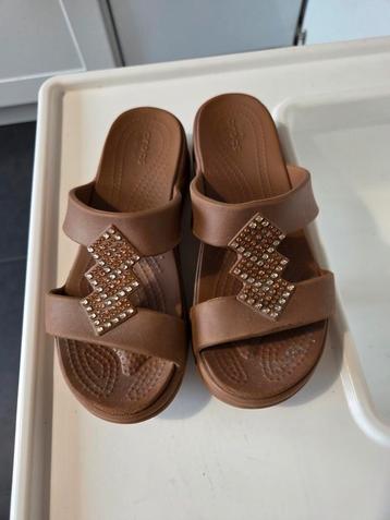 Crocs dual confort maat 35 beschikbaar voor biedingen