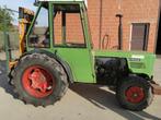 Tracteur Fendt avec mât de levage, Enlèvement, Utilisé, Jusqu'à 80 ch, Fendt