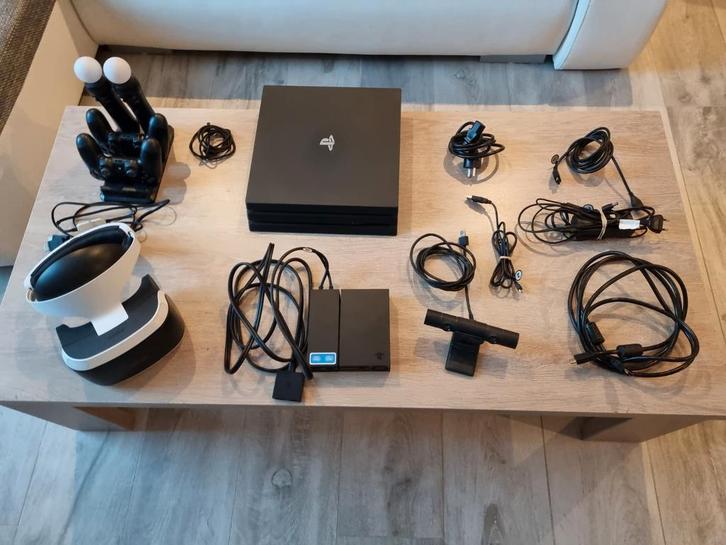 Playstation 4 PRO avec PS VR ,PS EYE et 2 manettes, Games en Spelcomputers, Spelcomputers | Sony PlayStation 4, Zo goed als nieuw
