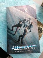 Boek Allegiant Divergent, Ophalen of Verzenden, Zo goed als nieuw
