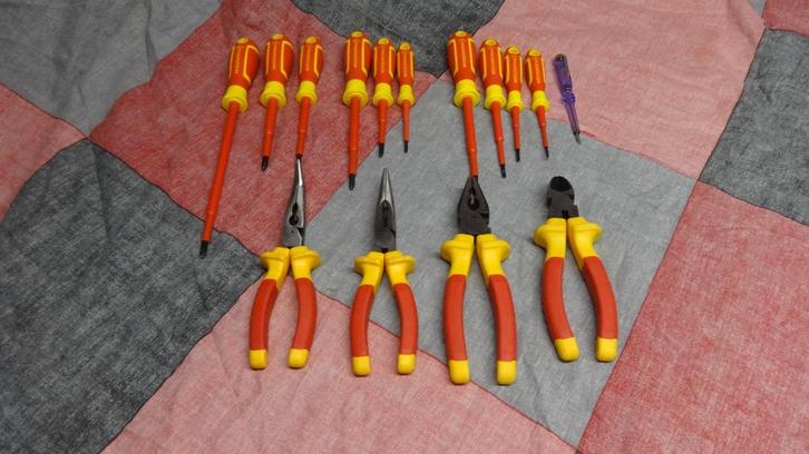 geïsoleerd gereedschap, Doe-het-zelf en Bouw, Gereedschap | Handgereedschap, Nieuw, Ophalen of Verzenden