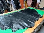 Zwarte patina-vintage leer lap iets stug&glad A11, Hobby en Vrije tijd, Stoffen en Lappen, Ophalen of Verzenden, Zo goed als nieuw