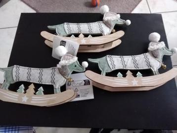 figuurtje teckel kerst  beschikbaar voor biedingen