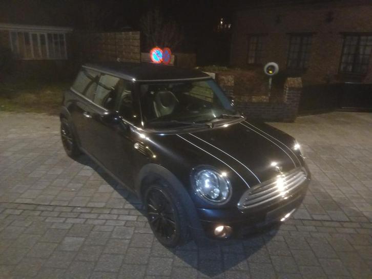 MINI COOPER  137 000 km - controle technique  pour vendre!, Autos, Mini, Particulier, Cooper, Air conditionné, Essence, Euro 4