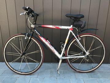 Prachtige racefiets Merida Speedster in perfecte staat beschikbaar voor biedingen