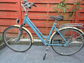 Damesfiets Cortina  beschikbaar voor biedingen
