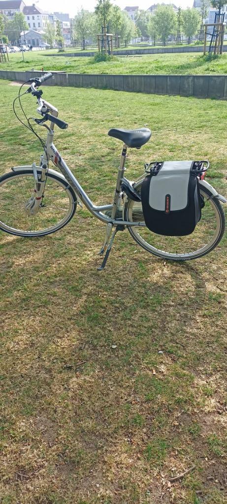 Vélo Trek Aluminium 28 pouces, Fietsen en Brommers, Fietsen | Dames | Damesfietsen, Zo goed als nieuw, Versnellingen, Ophalen