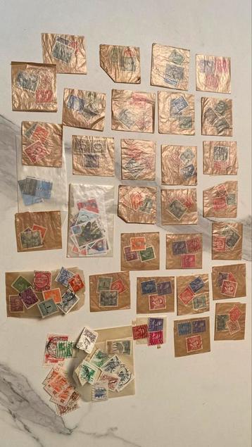 Lot oude postzegels 1950-1980  beschikbaar voor biedingen