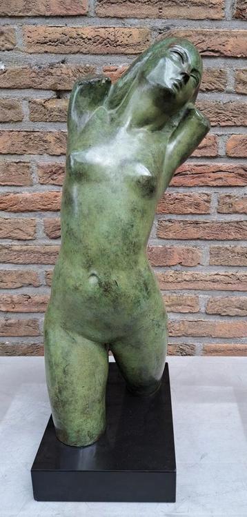 VINDEVOGEL Geo "Naakte vrouw" 1942 brons beschikbaar voor biedingen