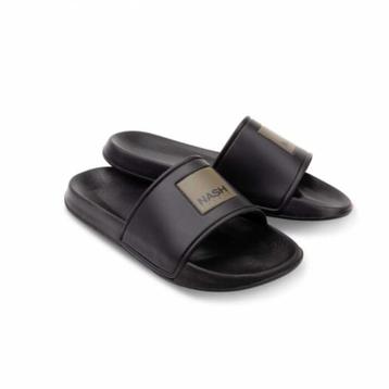 SLIPPERS NASH MATEN 42 43 45 46 beschikbaar voor biedingen