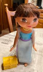 Poupée Dora avec coffre au trésor., Enlèvement ou Envoi, Utilisé, Poupée
