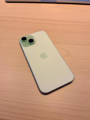 iPhone 15 - 128 GB - groen beschikbaar voor biedingen