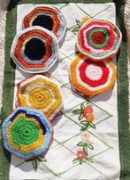 6 maniques 🌻RETRO vintage de cuisine🌻( faits main), Enlèvement ou Envoi, Comme neuf, Casserole ou poêle