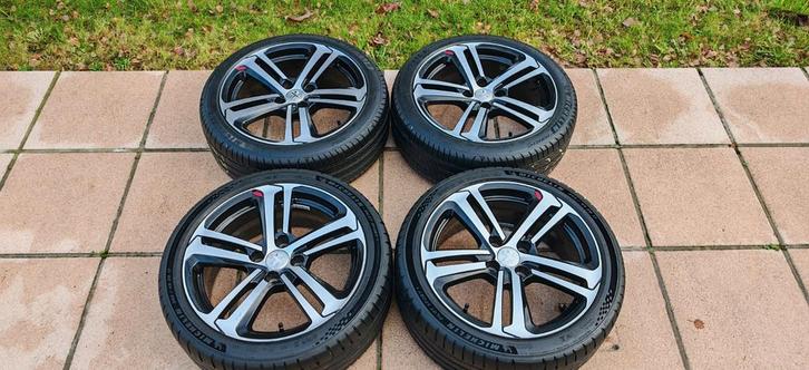 Pneus et Jantes Peugeot 208, Autos : Pièces & Accessoires, Pneus & Jantes, Pneu(s), Pneus été, 17 pouces, 205 mm, Véhicule de tourisme