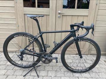 Canyon Ultimate CF SLX Campagnolo Record beschikbaar voor biedingen