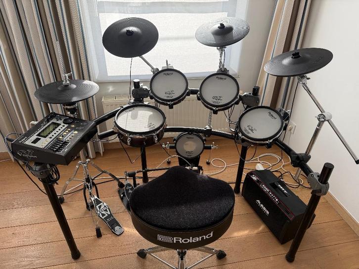Elektronische drum Roland TD-12, incl. versterker & drumkruk, Muziek en Instrumenten, Drumstellen en Slagwerk, Gebruikt, Roland