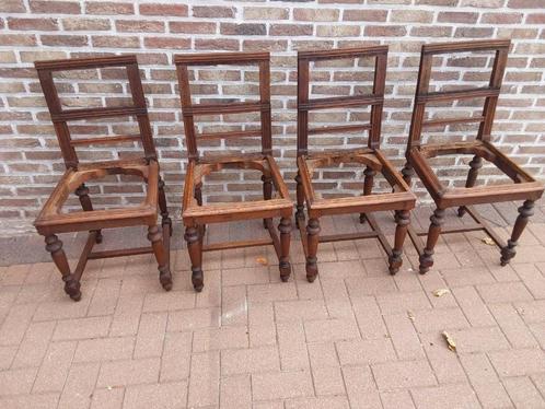 4 antieke stoelen zonder zit, Antiek en Kunst, Antiek | Meubels | Stoelen en Sofa's, Ophalen