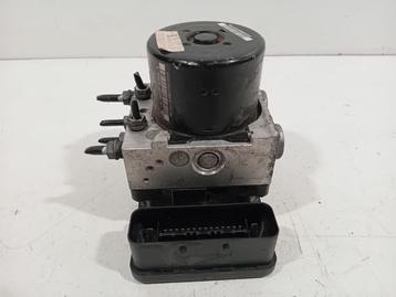 ABS POMP Volkswagen Golf VI (5K1) (01-2008/11-2013) beschikbaar voor biedingen