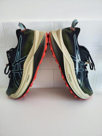 Chaussure trail Asics Trabuco Max 3, Sport en Fitness, Loopsport en Atletiek, Hardloopschoenen, Nieuw, Ophalen of Verzenden, Hardlopen