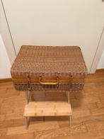 Petite mallette en osier, Ophalen, Gebruikt