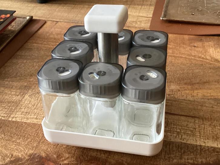 Kruidenrek - molen 8 potjes 🧂🧂🧂, Huis en Inrichting, Keuken | Keukenbenodigdheden, Zo goed als nieuw, Ophalen of Verzenden