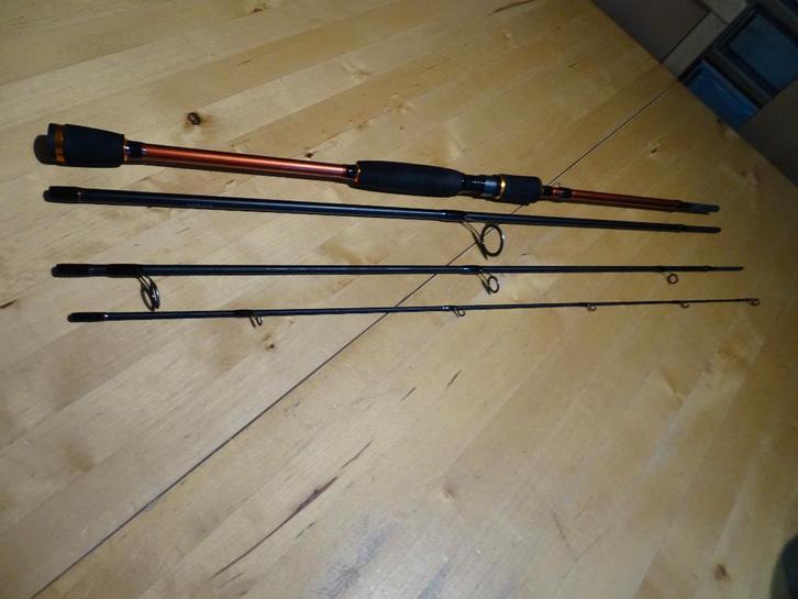 Spinhengel Arca Urban Street Spin – 4-delig– 270 cm – 5-20 g, Watersport en Boten, Hengelsport | Roofvissen, Zo goed als nieuw