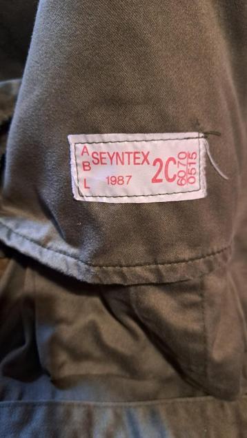  Belgisch militair/ leger jas met capuchon beschikbaar voor biedingen