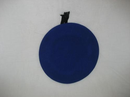 Baret licht blauw Logistiek M56- ABL, Verzamelen, Militaria | Algemeen, Landmacht, Helm of Baret, Ophalen of Verzenden