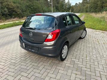 Opel corsa // AUTOMAAT // BENZINE // Gekeurd 12M garantie 