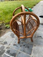 Vintage krantenbak, Huis en Inrichting, Woonaccessoires | Krantenbakken en Lectuurbakken, Ophalen, Zo goed als nieuw