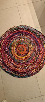 Mooi zuiders tapijtje, Huis en Inrichting, Stoffering | Tapijten en Vloerkleden, Ophalen of Verzenden, Rond