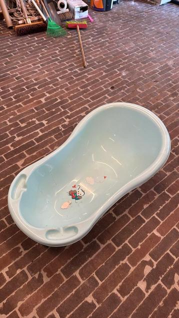 Kinderbadje  beschikbaar voor biedingen