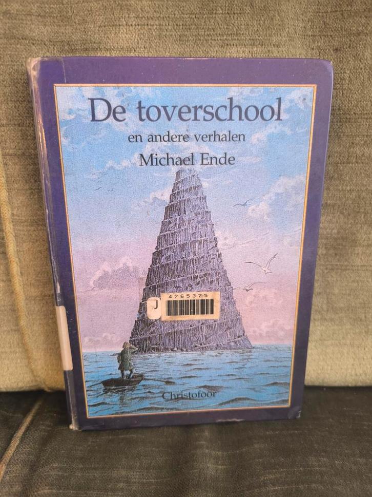 De toverschool en andere verhalen.    (Michael Ende), Boeken, Kinderboeken | Jeugd | 10 tot 12 jaar, Ophalen