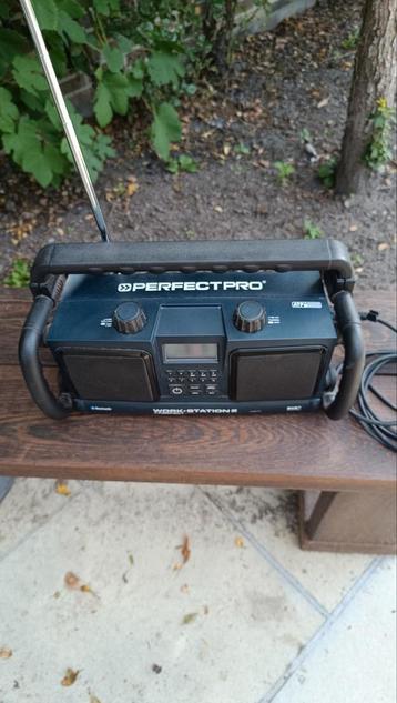 Werfradio beschikbaar voor biedingen