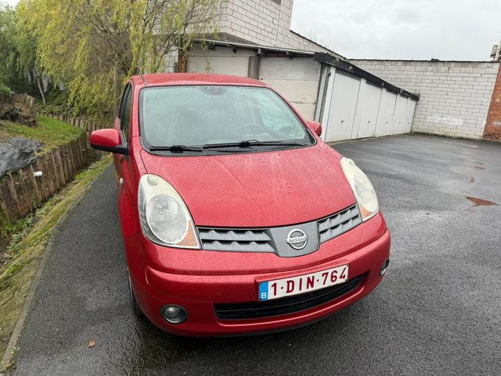 Te koop nissan note (export), Auto's, Nissan, Particulier, Note, Diesel, Euro 4, Break, 5 deurs, Handgeschakeld, Rood, Overige kleuren