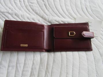 DELVAUX Nieuwe vintage bordeauxrode portemonnee met logo beschikbaar voor biedingen