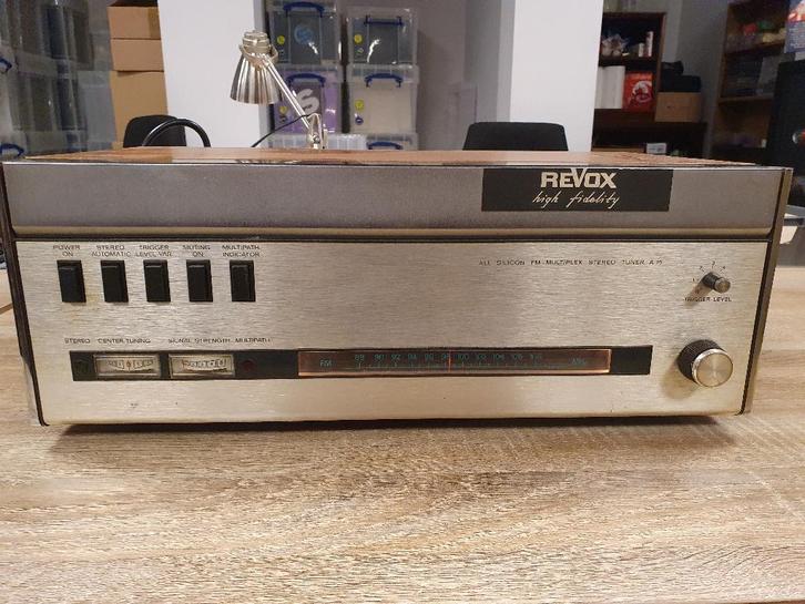 Tuner Revox A76, Audio, Tv en Foto, Tuners, Ophalen of Verzenden