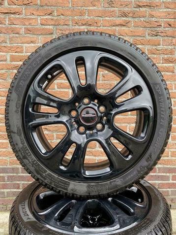 17’’ MINI COOPER S JCW VELGEN TPMS WINTER RFT F55 STYLE 510 beschikbaar voor biedingen