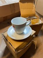 Sachets à café avec soucoupe, Maison & Meubles, Tasse(s) et/ou soucoupe(s), Uni, Enlèvement ou Envoi, Porcelaine