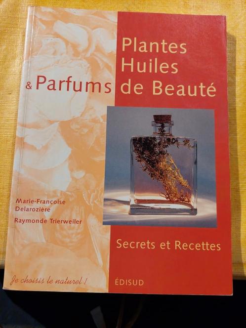 PLANTAARDIGE OLIËN EN SCHOONHEIDSGEUREN, GEHEIMEN EN RECEPTE, Boeken, Gezondheid, Dieet en Voeding, Zo goed als nieuw, Kruiden en Alternatief