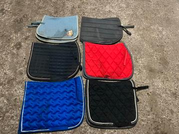 Verschillende dekjes voor kleine prijs! beschikbaar voor biedingen