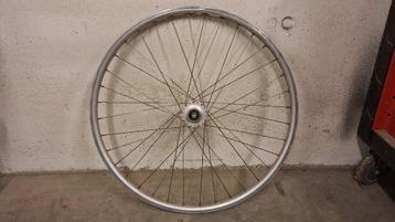 Voorwiel met naafdynamo 28" shimano, Fietsen en Brommers, Fietsonderdelen, Ophalen of Verzenden, Zo goed als nieuw