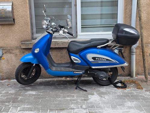 B klasse brommer met alle papieren, Fietsen en Brommers, Snorfietsen en Snorscooters, Zo goed als nieuw, Ophalen of Verzenden