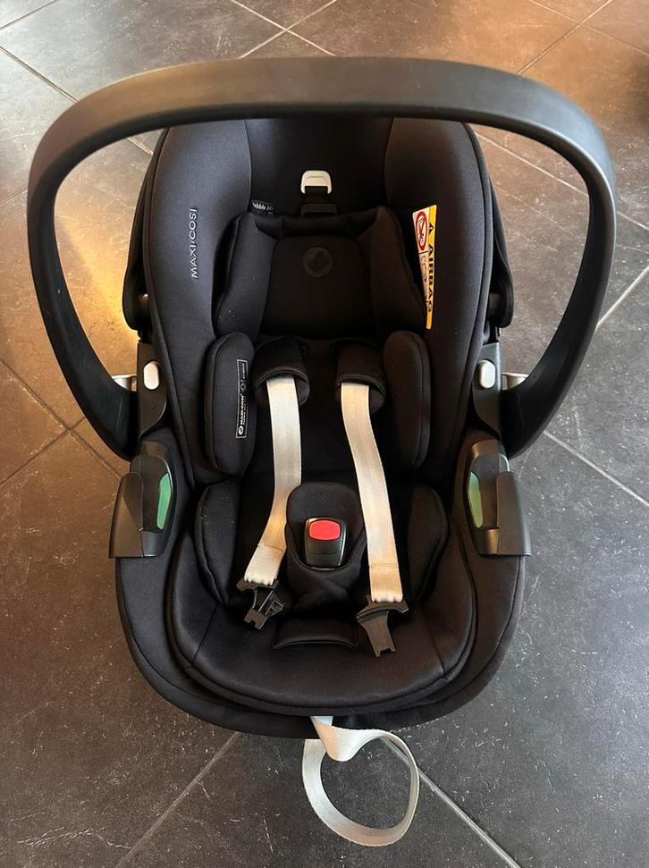 Gombo Maxi-Cosi Pebble 360 Pro + FamilyFix 360 Pro, Kinderen en Baby's, Autostoeltjes, Zo goed als nieuw, Maxi-Cosi, Isofix, Ophalen