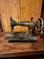 Vintage naaimachine, Antiek en Kunst, Antiek | Naaimachines, Ophalen