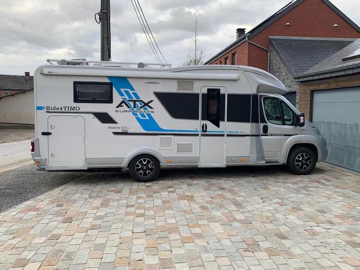 Adria Matrix suprême 670 SC 5 places, Caravans en Kamperen, Mobilhomes, Particulier, tot en met 5, Half-integraal, Adria, Fiat
