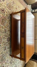 Table, Antiquités & Art, Enlèvement