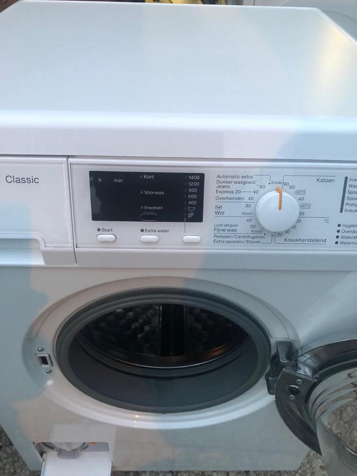 MIELE W1 WDA 110  geplaatst doen van was 12 md garantie 39O€, Elektronische apparatuur, Wasmachines, Zo goed als nieuw, Voorlader