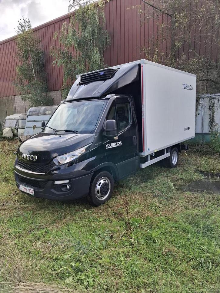 Iveco, Auto's, Bestelwagens en Lichte vracht, Particulier, Achteruitrijcamera, Adaptieve lichten, Airbags, Airconditioning, Bluetooth