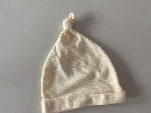 h&m 62, Kinderen en Baby's, Babykleding | Mutsen, Sjaals en Wanten, Zo goed als nieuw, Muts, Jongetje of Meisje, Maat 62, Ophalen of Verzenden